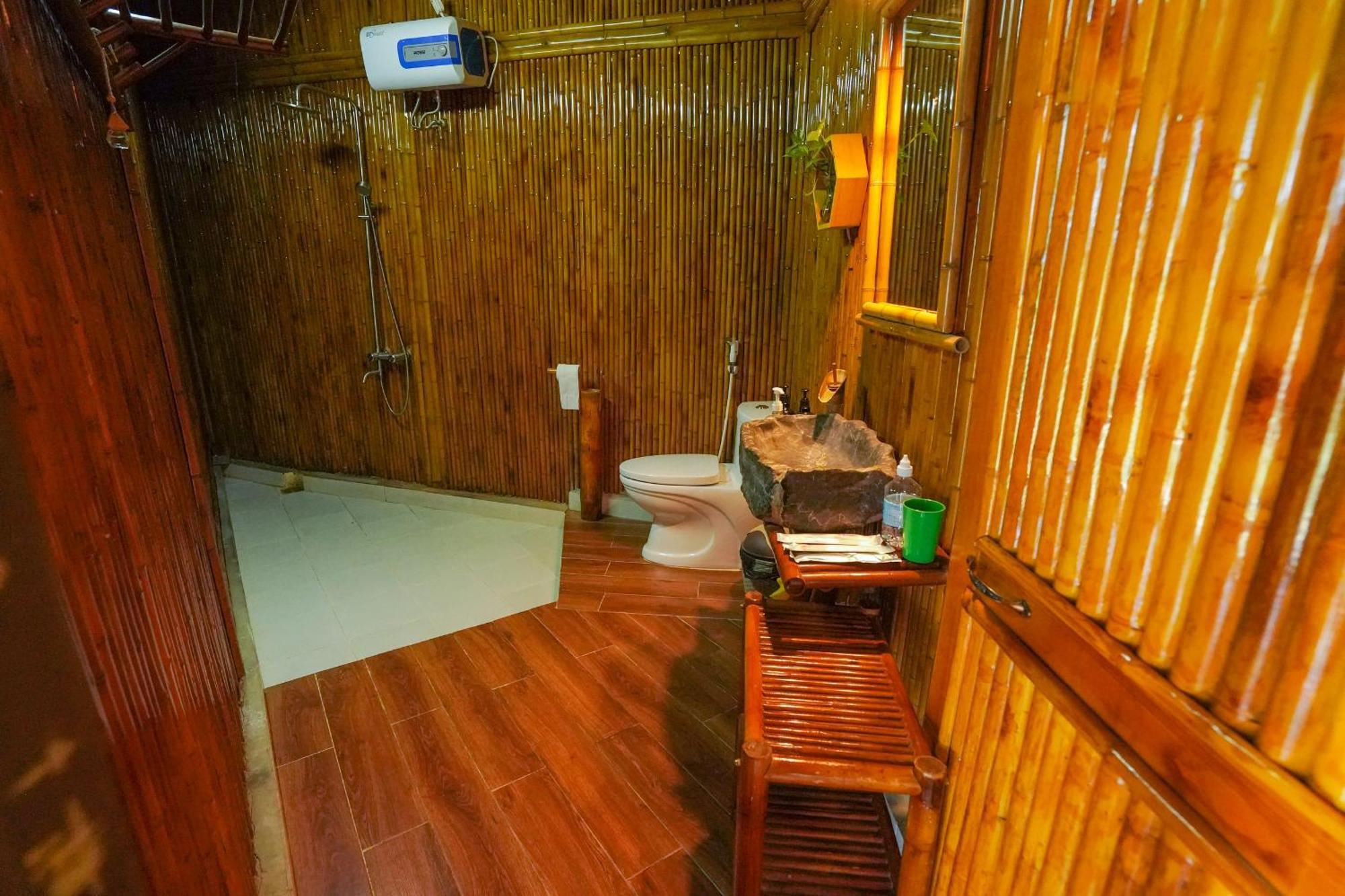 Little Bee House Otel Trai Vang Dış mekan fotoğraf
